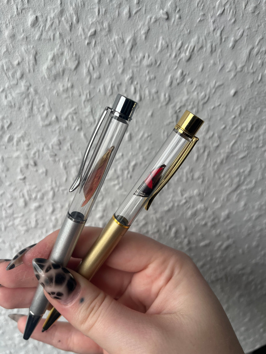 Relict pen with Wings🦋