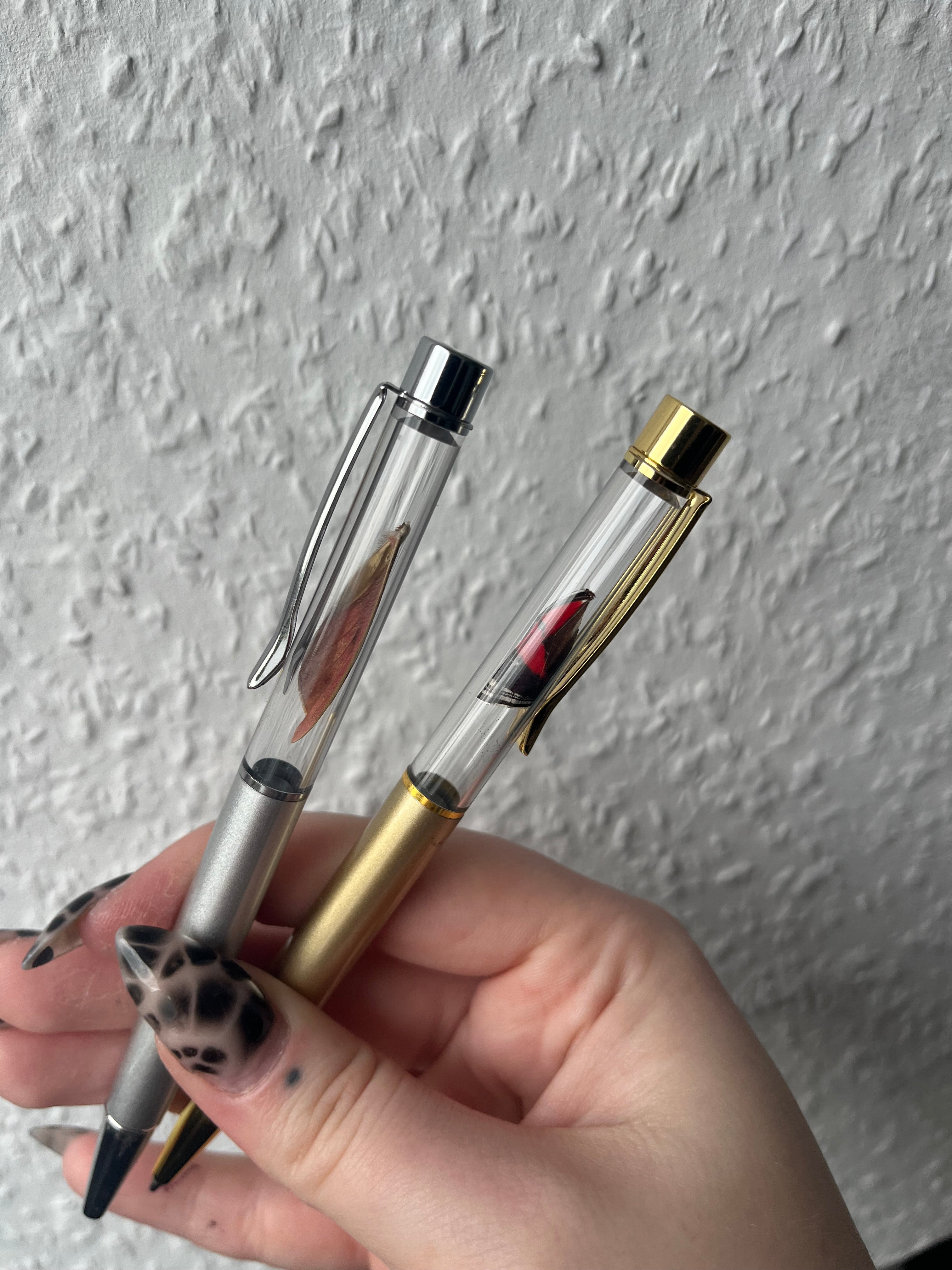 Relict pen with Wings🦋