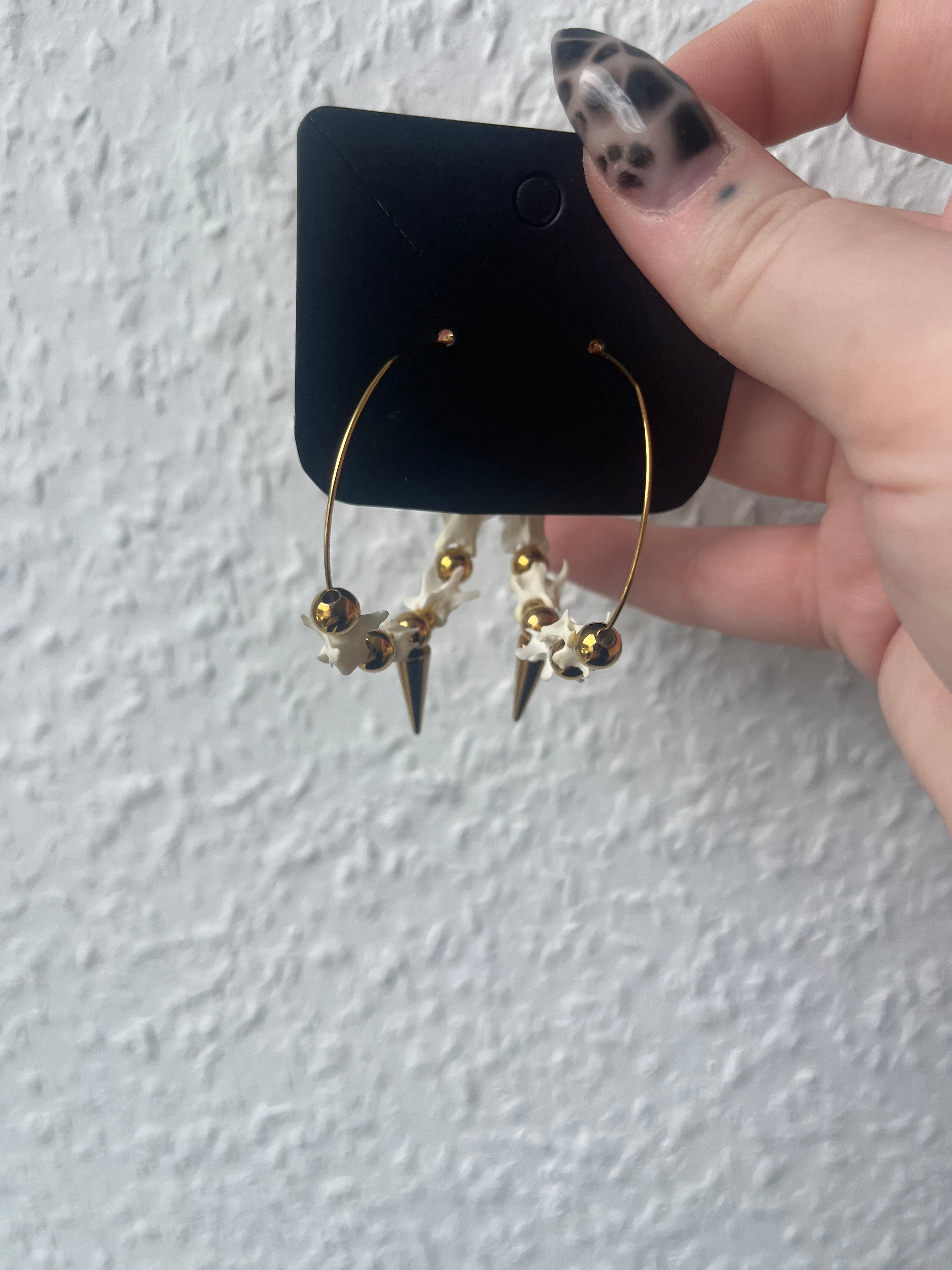 Spine hoops
