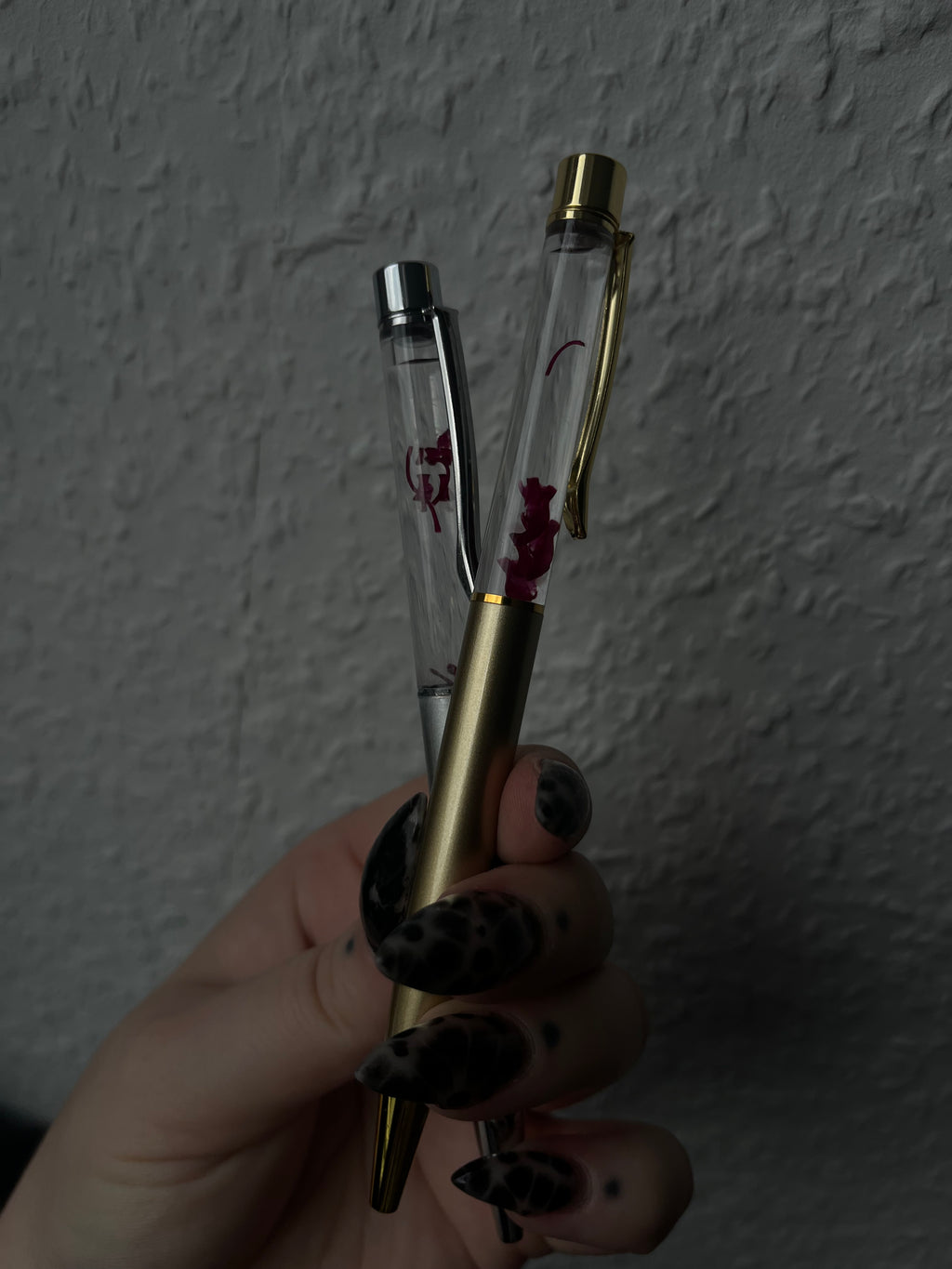 Relict pen with potion bones💘