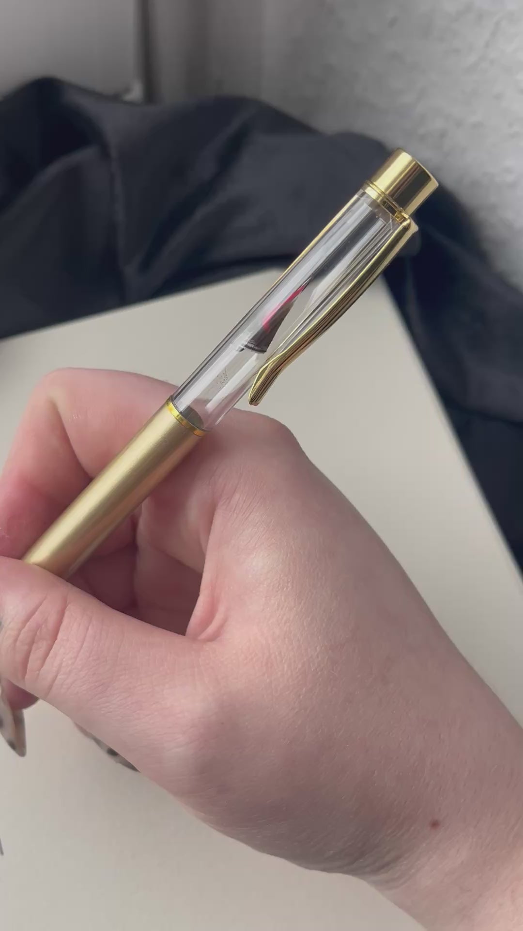 Relict pen with Wings🦋